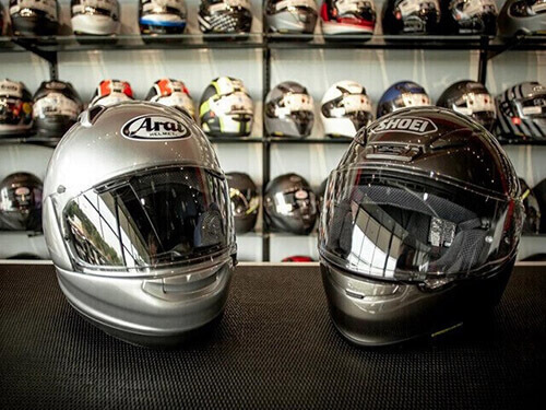 Мотошлемы Arai и Shoei